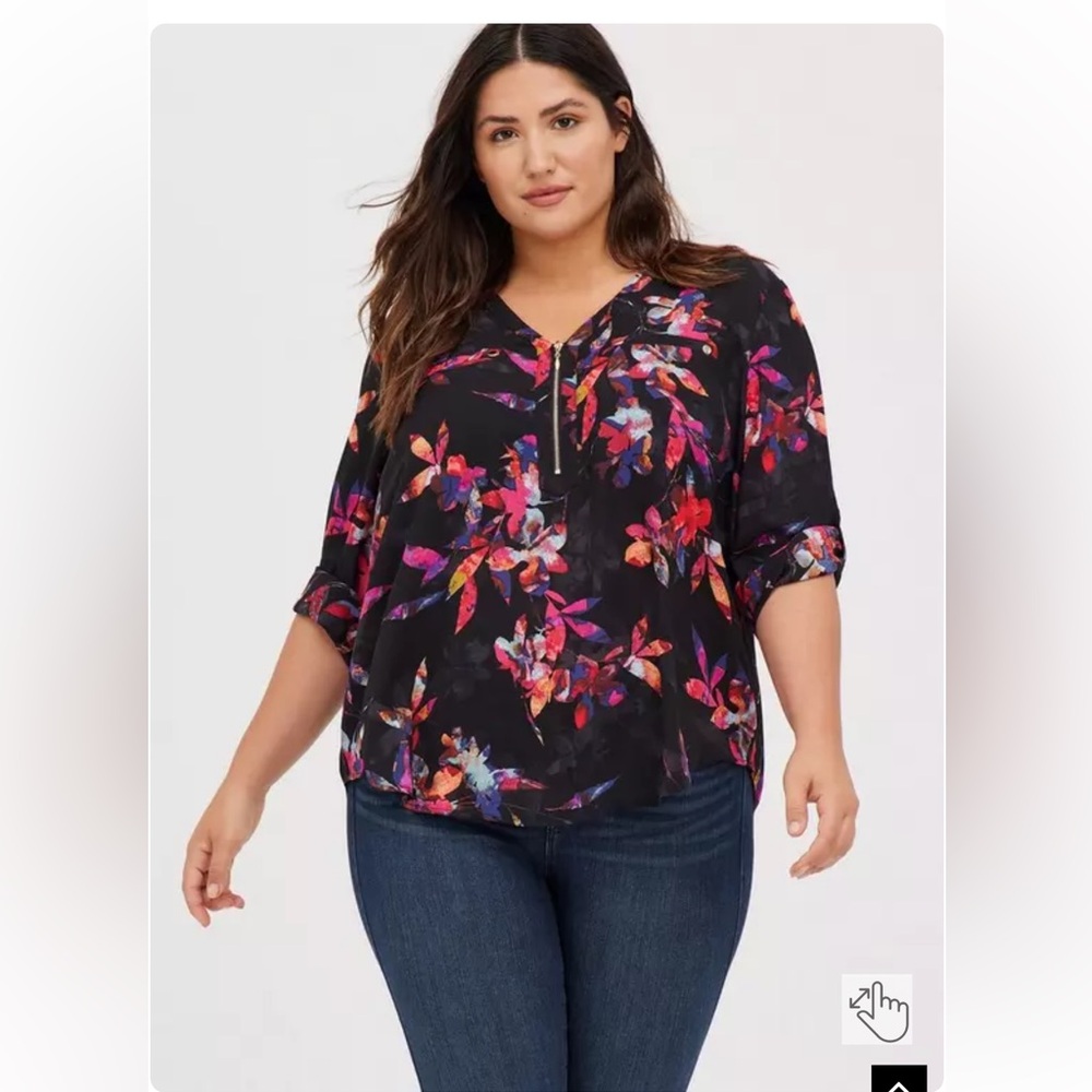 torrid Black Floral Zip-Front Blouse